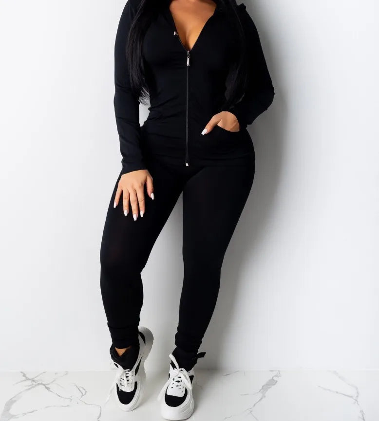 Women’s Winter Jogging Suit - Style & Comfort