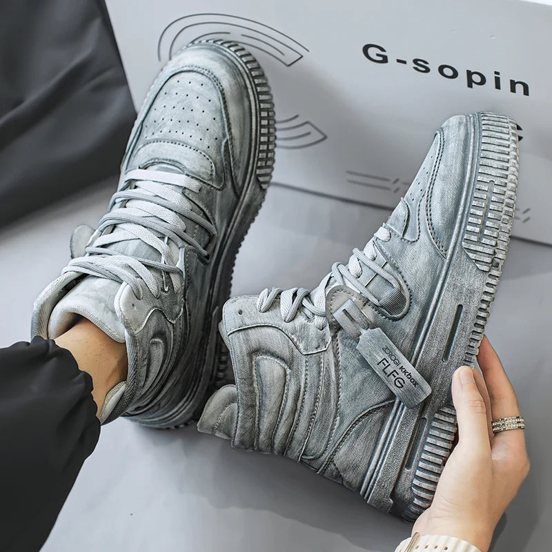 Men's Retro Manga Sneakers