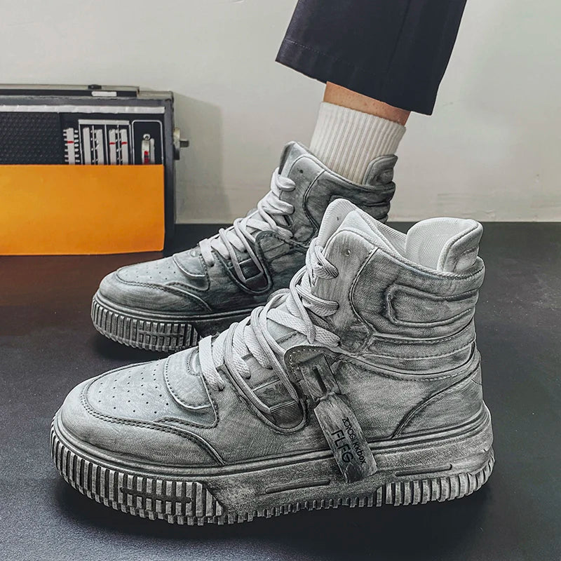 Men's Retro Manga Sneakers