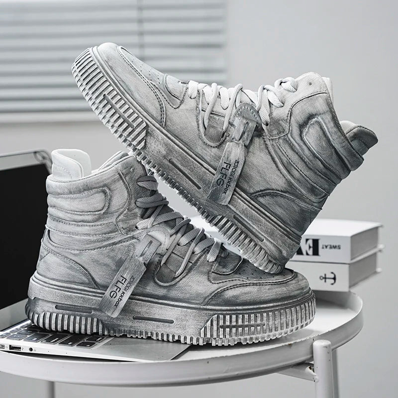 Men's Retro Manga Sneakers