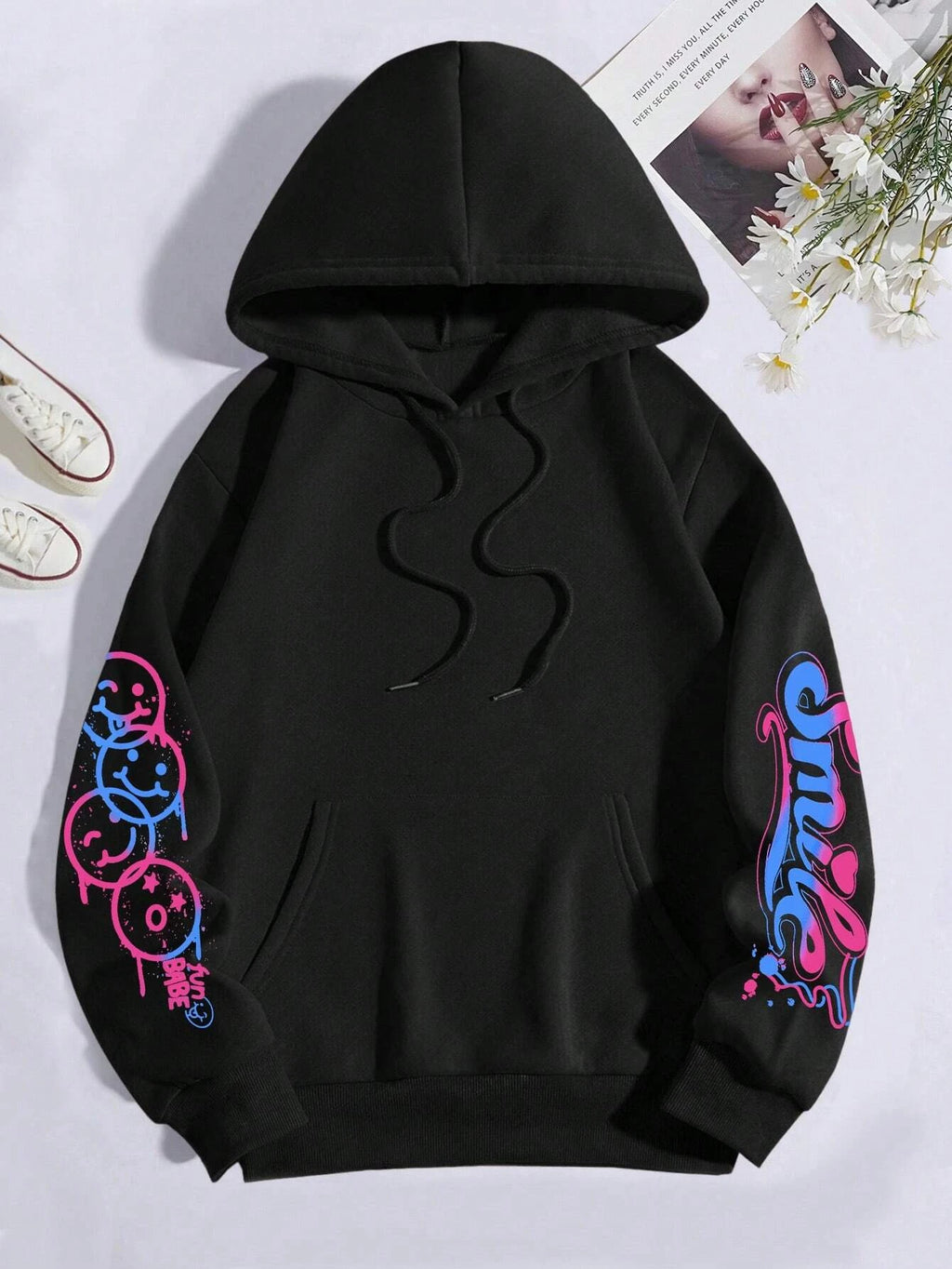 'Happy Day' Graffiti Printed Street Hoodie