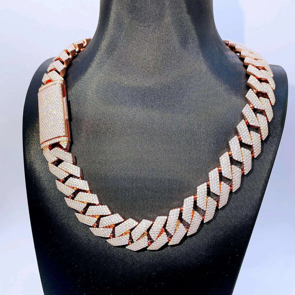 Iced Out VVS Moissanite Diamond Silver Cuban Link Chain
