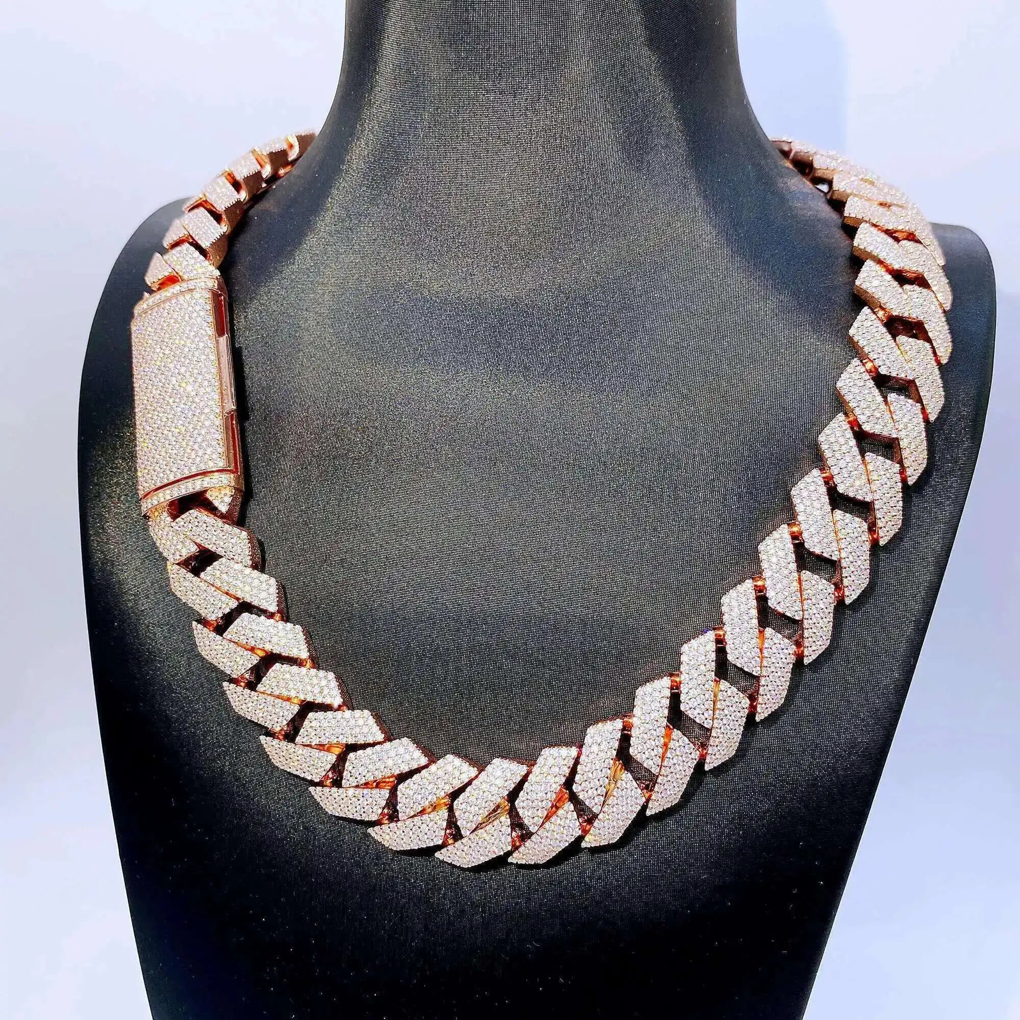 Iced Out VVS Moissanite Diamond Silver Cuban Link Chain