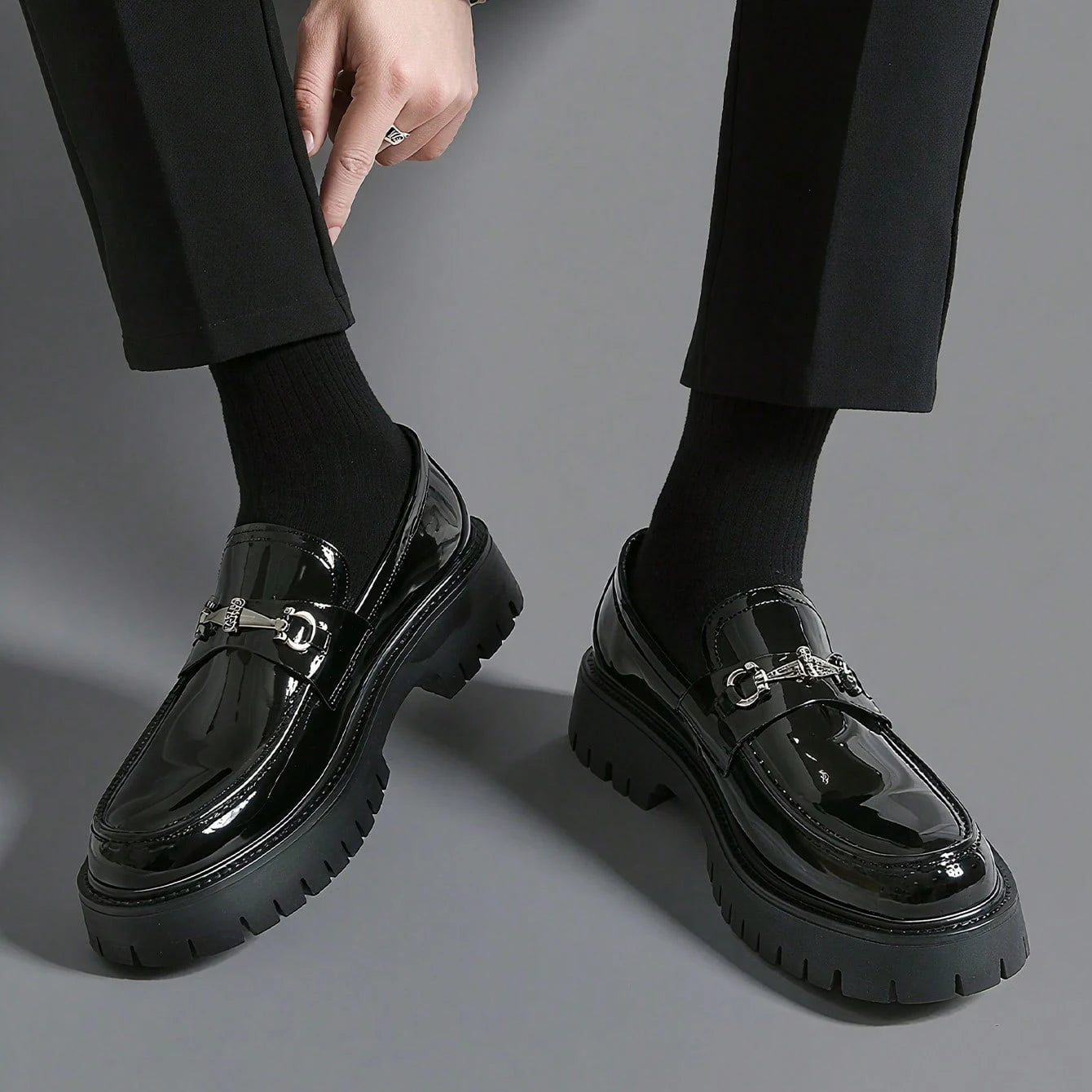 Men's Classic Thick Soled Penny Loafers