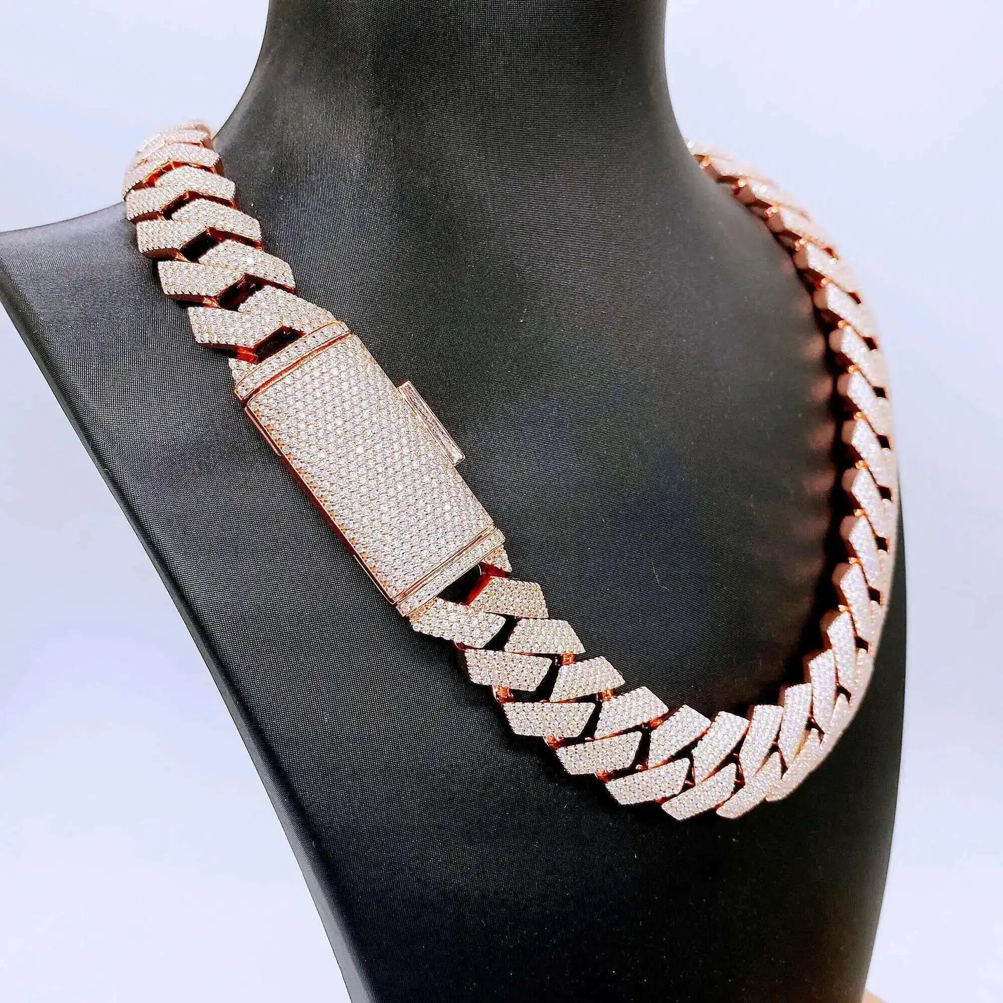 Iced Out VVS Moissanite Diamond Silver Cuban Link Chain